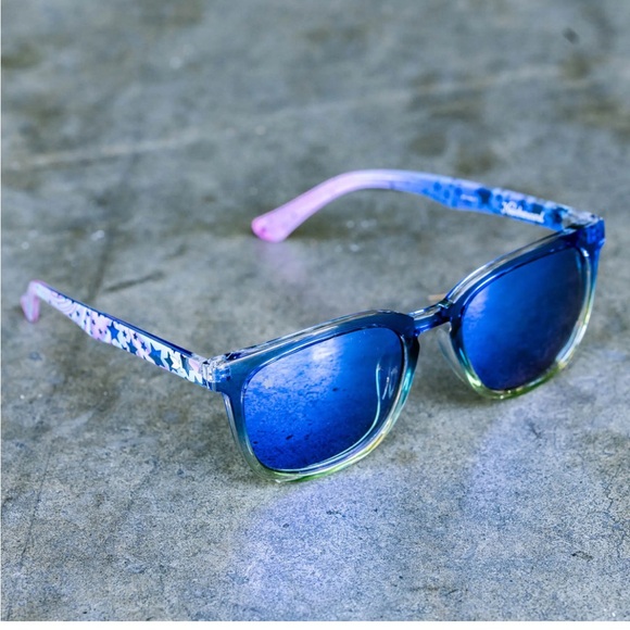 Knockaround Limited Edition Paso Robles Cosmic Cotton sunglasses - Picture 3 of 8